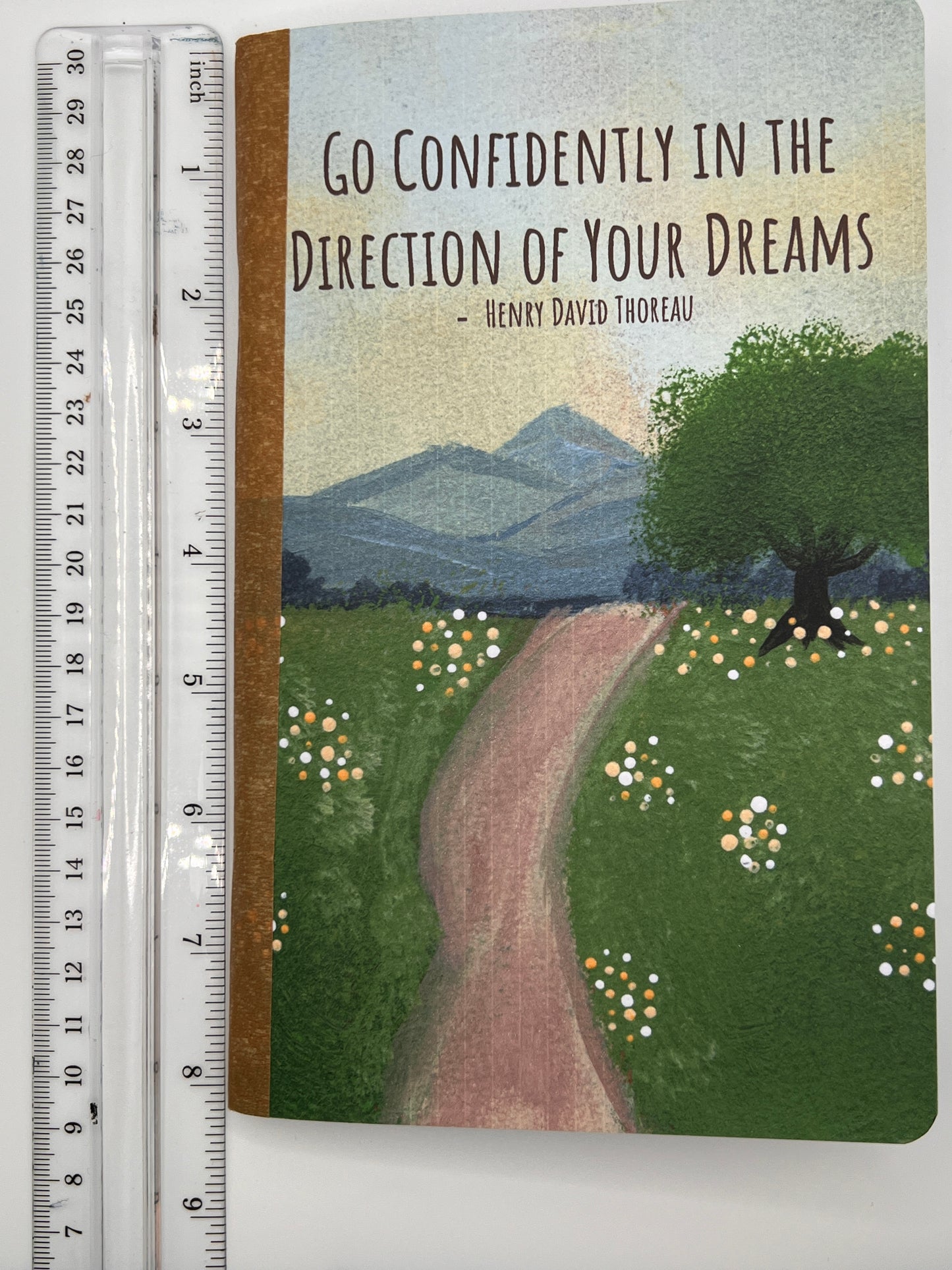Inspirational Thoreau Quote Journal – “Go Confidently in the Direction of Your Dreams” – Gift for Graduates, Dreamers & New Beginnings