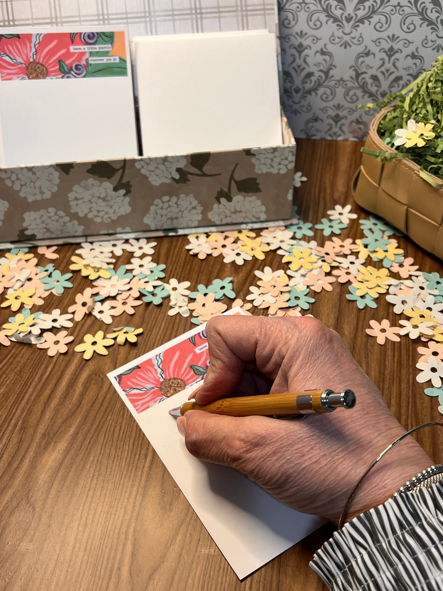 Leave a Little Sparkle Notepad