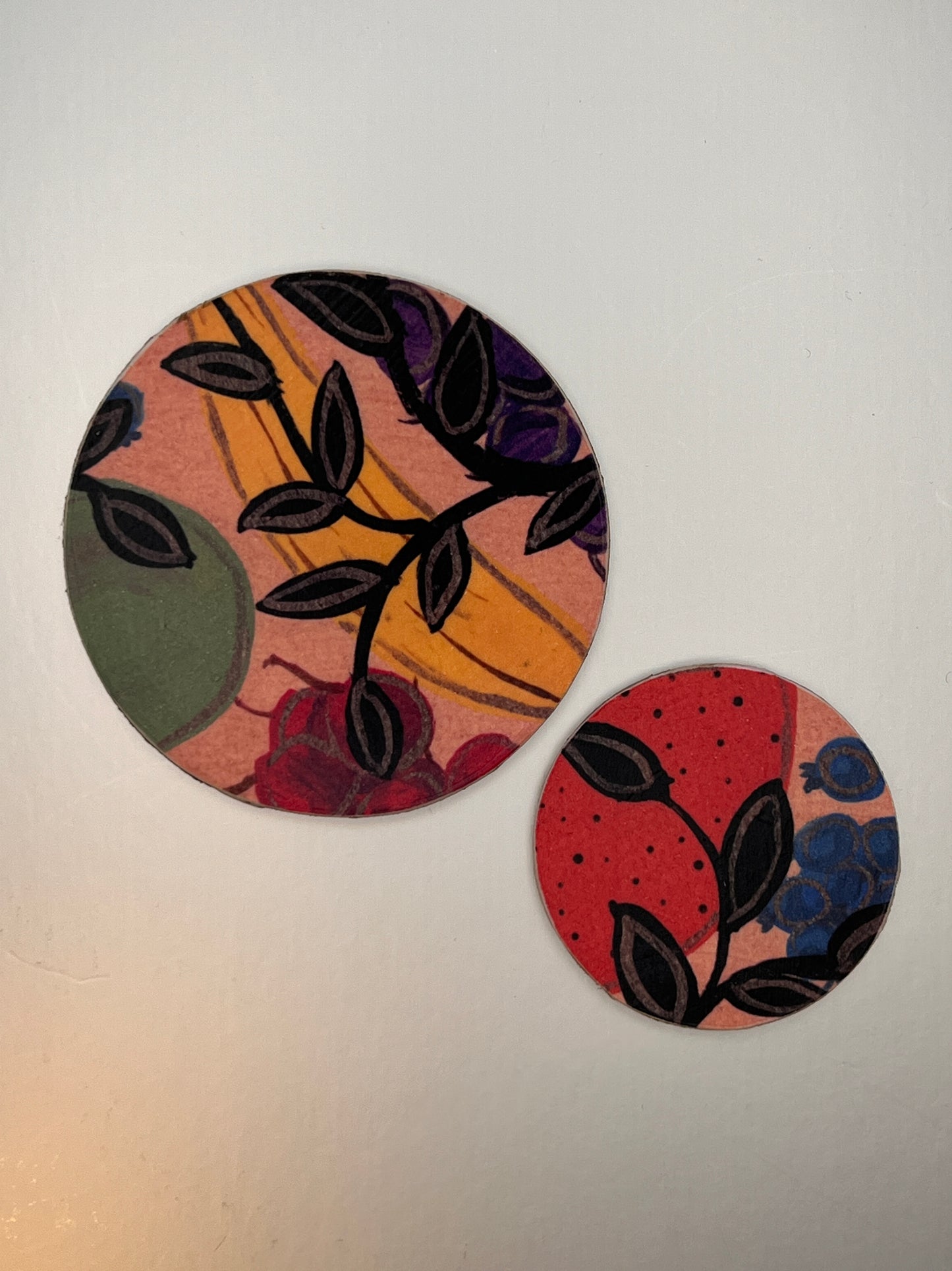 Rustic Fruit Tray Round Magnet Set