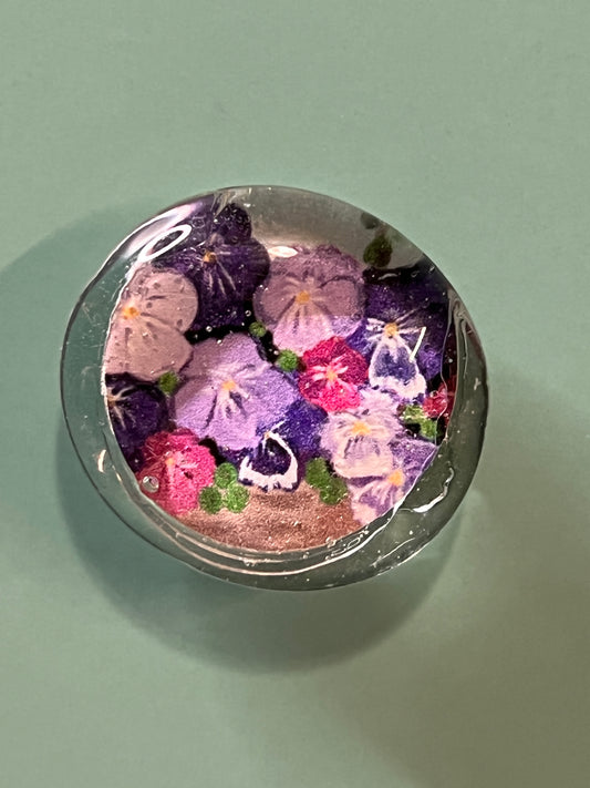 Pot of Pansies Magnet