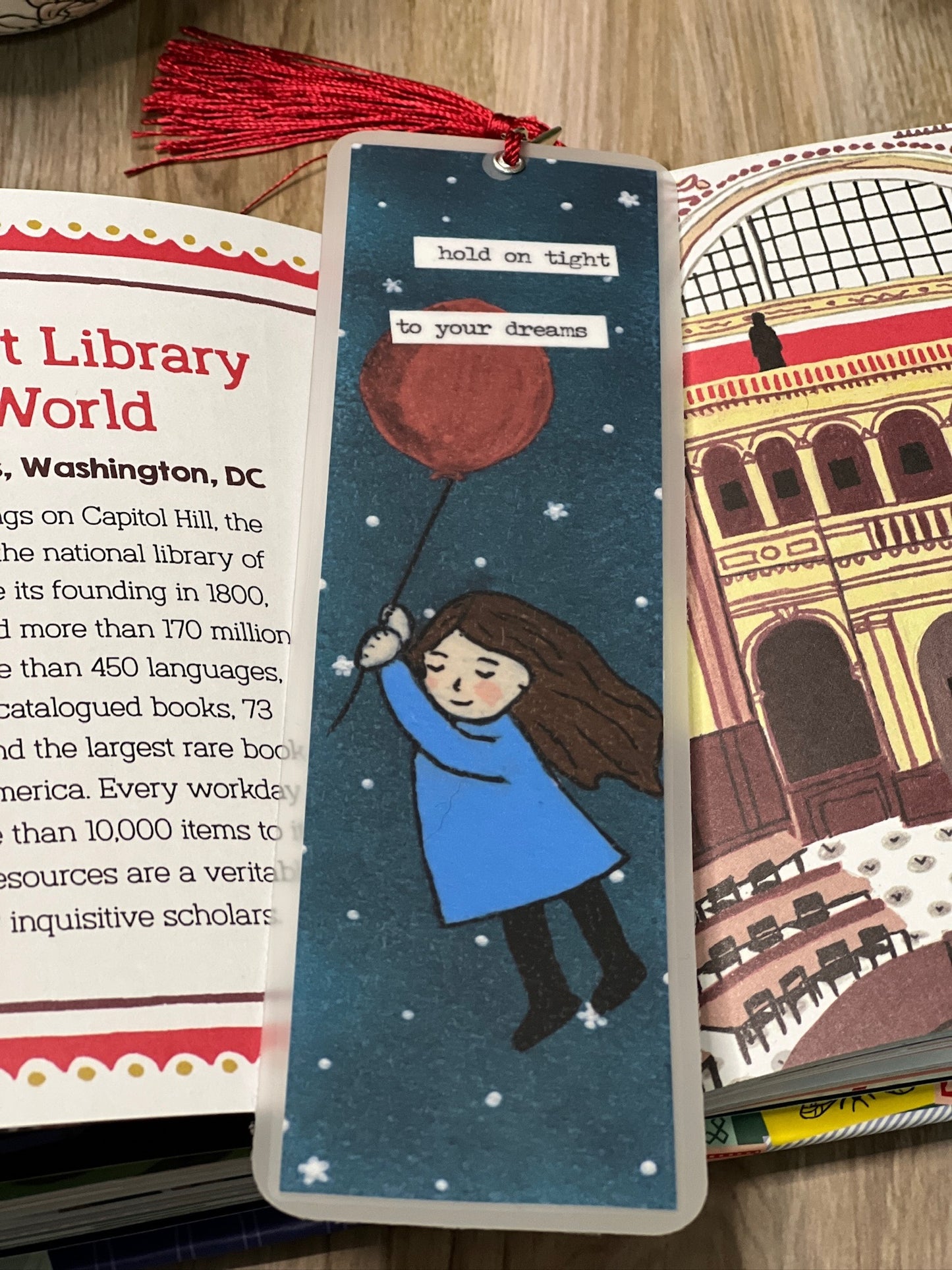 Inspirational Dream Bookmark – 'Hold On Tight to Your Dreams'