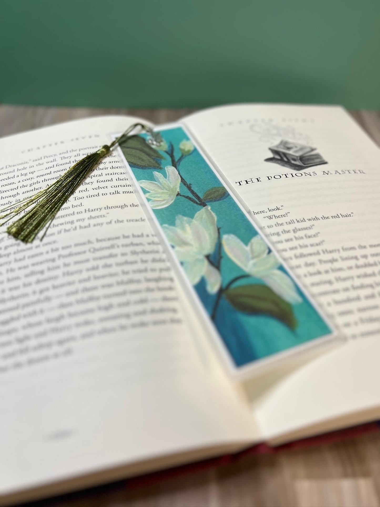 Magnolia Floral Bookmark: Elegant Art with Tassel & Silver Charm