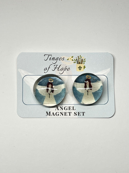 Angel Magnet Set – Round Glass Christian Art for Fridge & Office