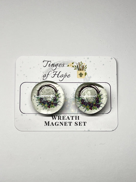 Wreath Magnet Set – Round Glass Floral Wreath Art for Fridge & Office